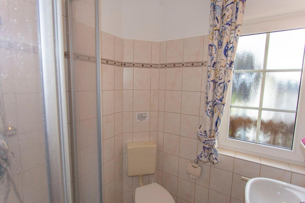 Haus Dornroeschen 45107 Apartamento Goehren  Exterior foto